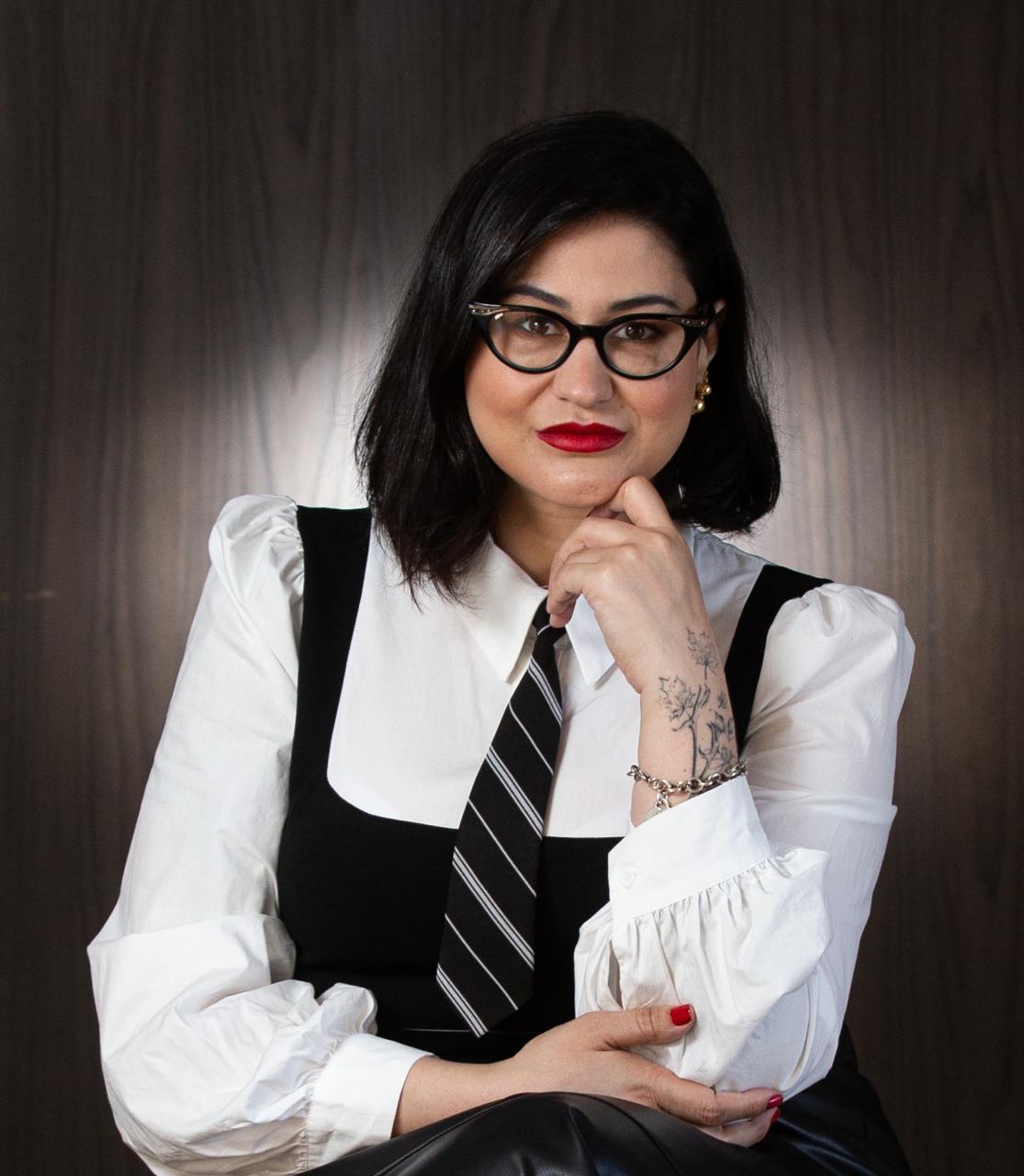 Erika Louise Bastos Calazans