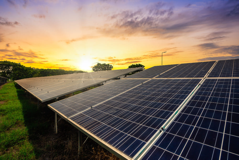 Iluminando o Futuro: O Papel Vital da Energia Solar nas Energias Renováveis