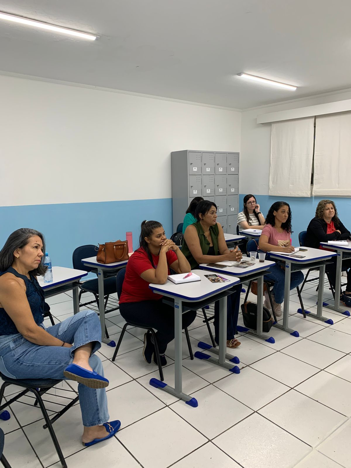 Pedagogia na Prática: Alunas da EBPÓS Aplicam Métodos de Desenvolvimento Infantil